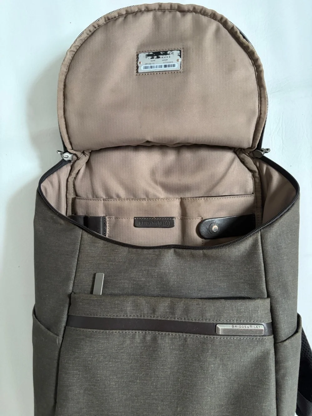 Briggs & Riley Men’s Backpack Kinzie Street Small Wide-mouth Backpack